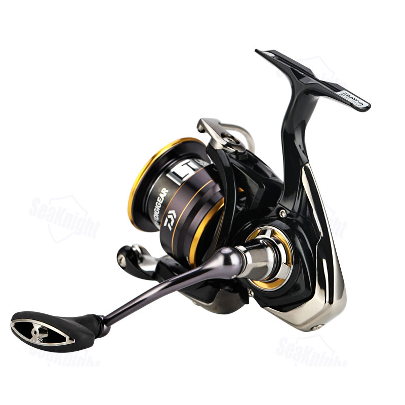 MOLINETE DE PESCA DAIWA LEGALIS LT 6000D-H - 5 ROLAMENTOS - DRAG